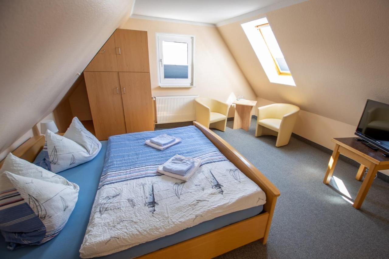 Hotel Pension Nordseewelle นอร์ดไดค์ ภายนอก รูปภาพ