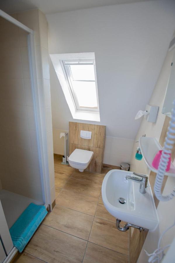 Hotel Pension Nordseewelle นอร์ดไดค์ ภายนอก รูปภาพ