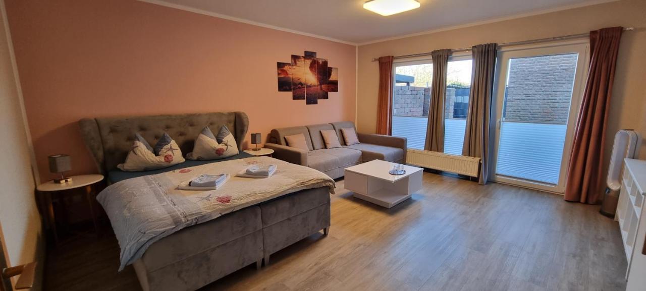 Hotel Pension Nordseewelle นอร์ดไดค์ ภายนอก รูปภาพ